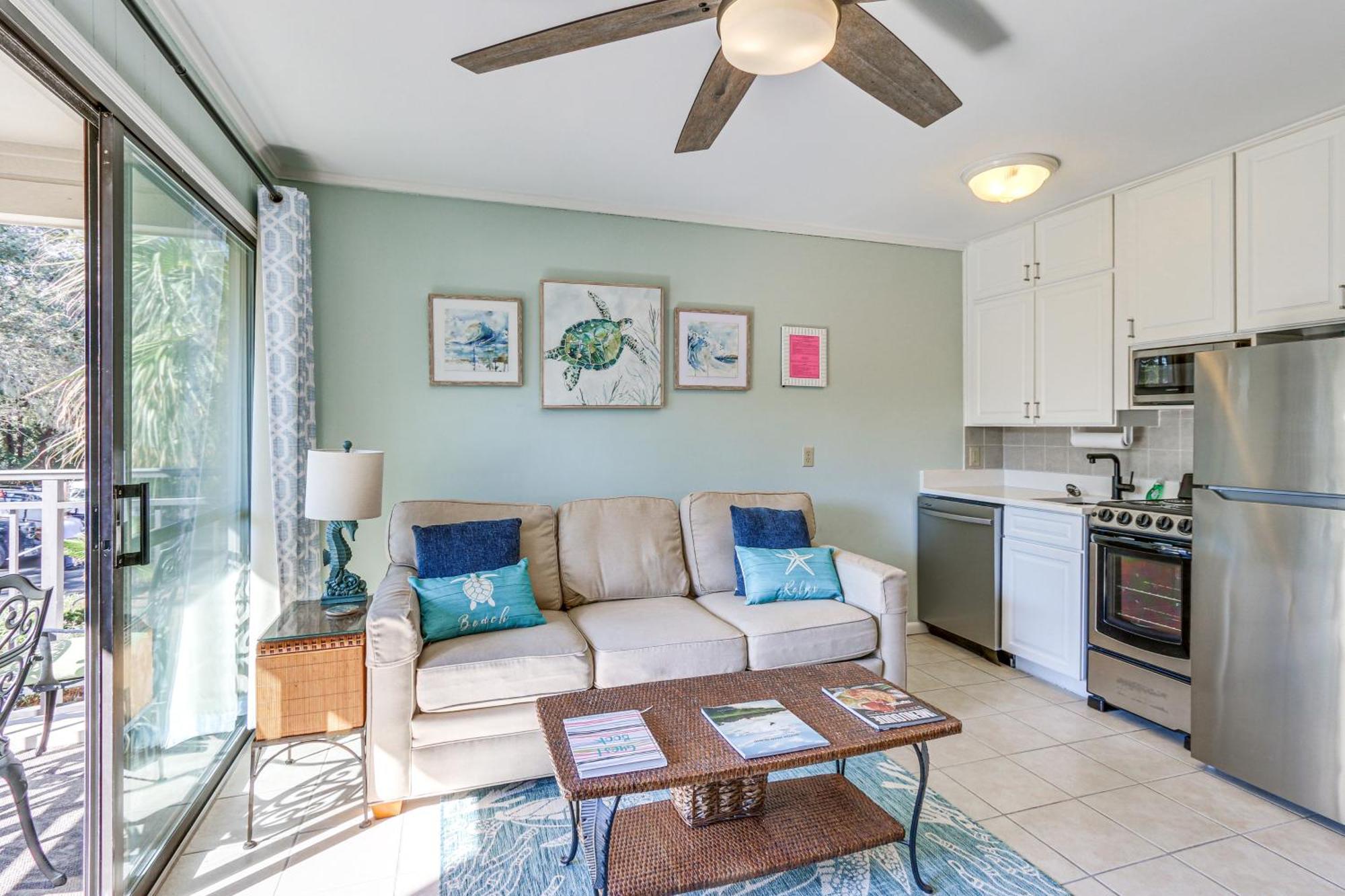 Coastal Condo With Pool And Direct Beach Access! Hilton Head Island Bagian luar foto